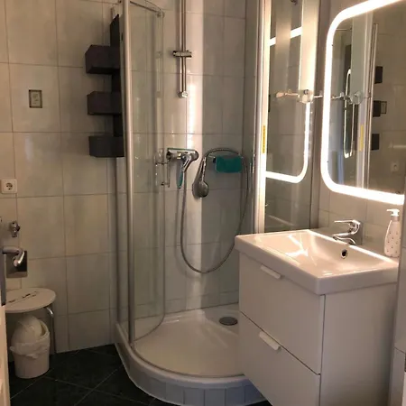 Apartment 4-sterne In Strandnaehe Mit Sonnenbalkon *
