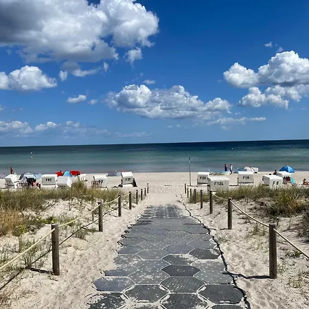 4-sterne In Strandnaehe Mit Sonnenbalkon